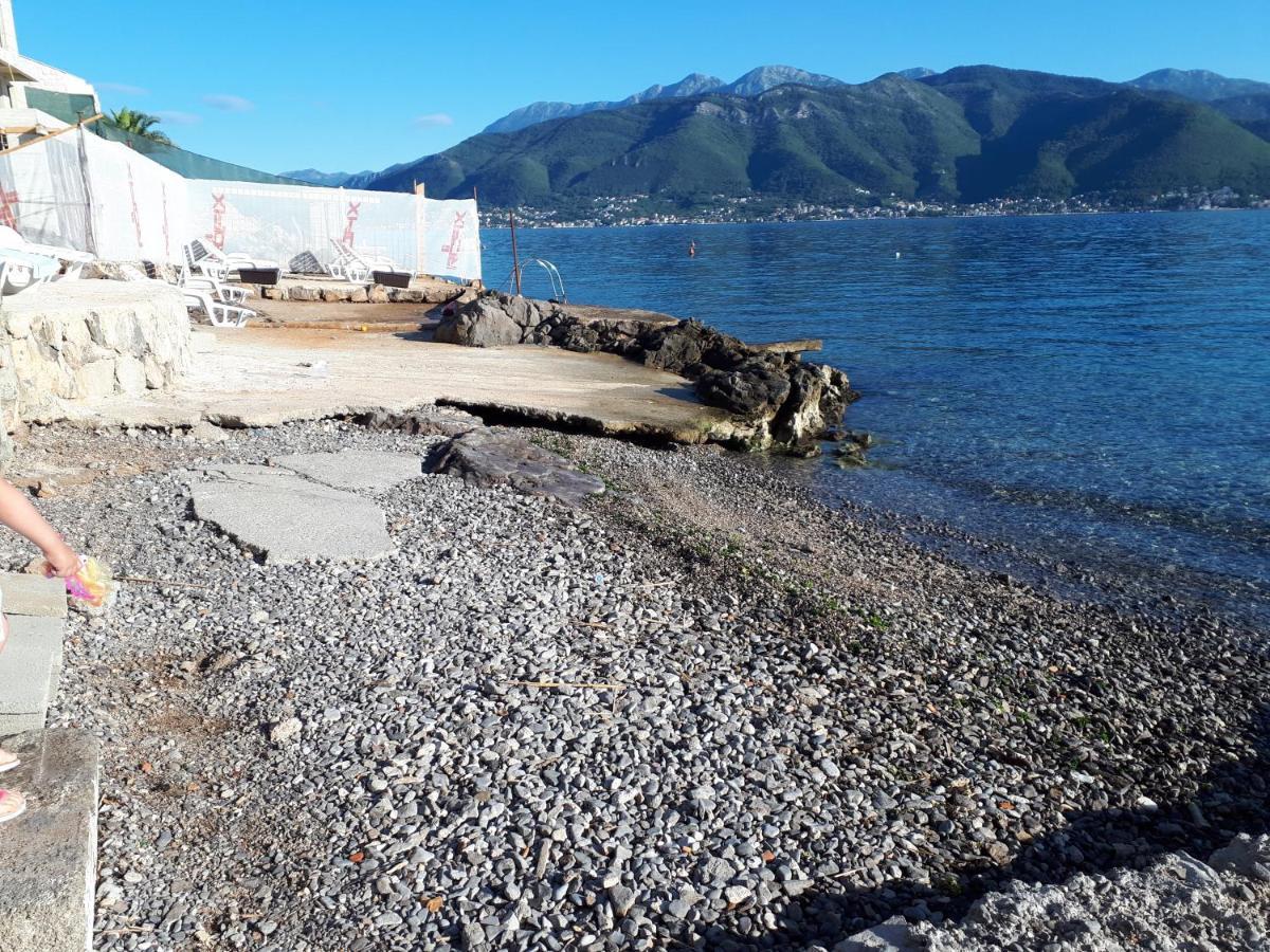 Apartments Sino More Tivat Exterior foto
