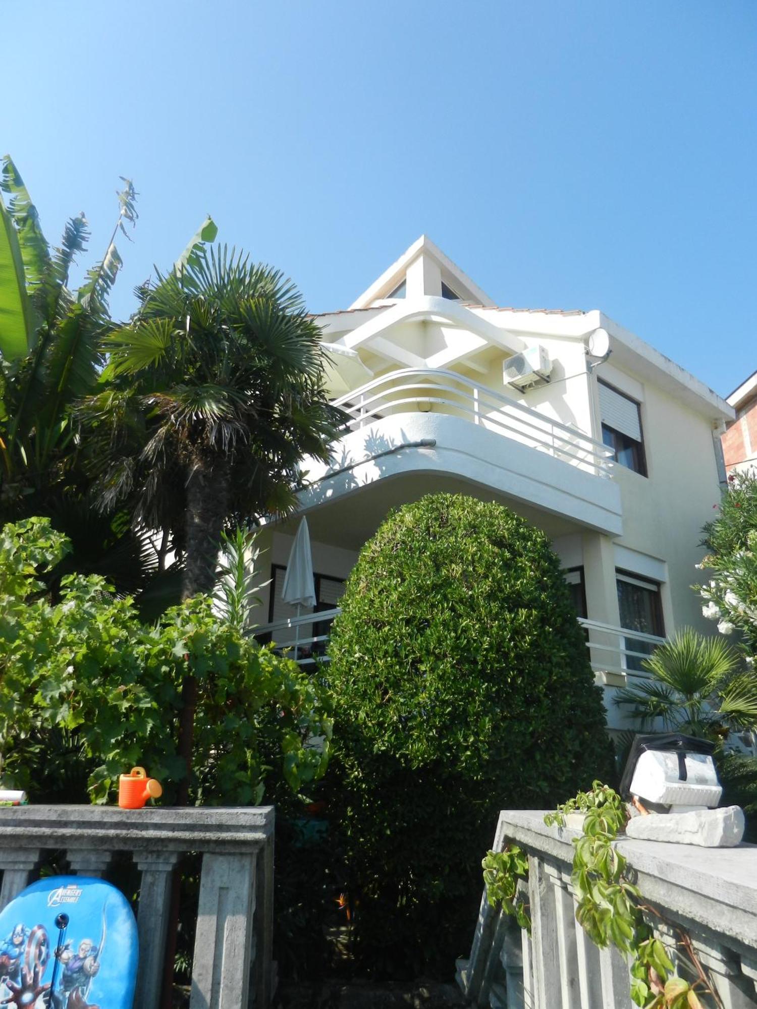 Apartments Sino More Tivat Exterior foto